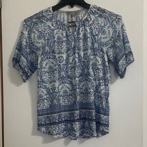 Absolutely Famous Blue and White Patterned Blouse